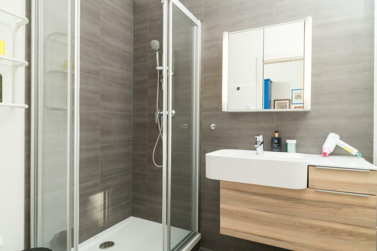 Szene Apartament
